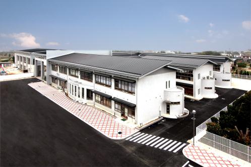 山川中学校