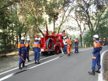 ポンプ車中継